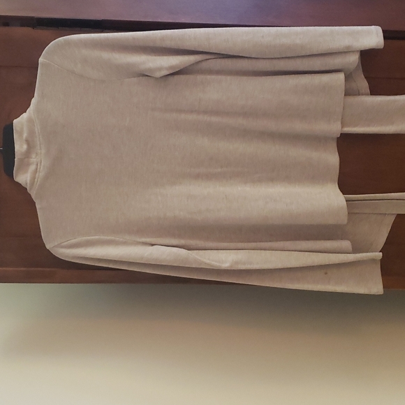 Beige Cape - Picture 2 of 2